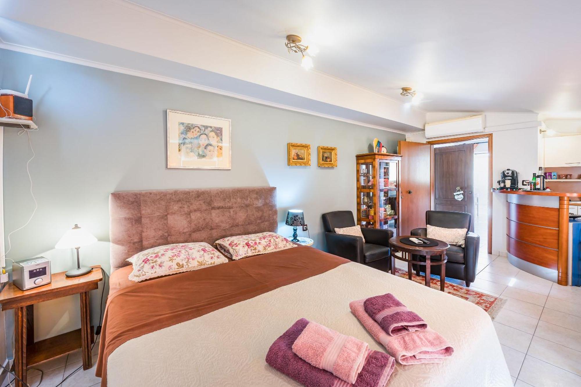 Glyfada'S Cosy Apartments Atena Exterior foto